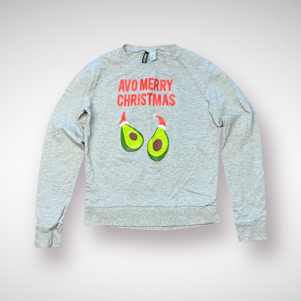 H&M | Lightweight Avo Merry Christmas Sweatshirt | Holiday Avocado